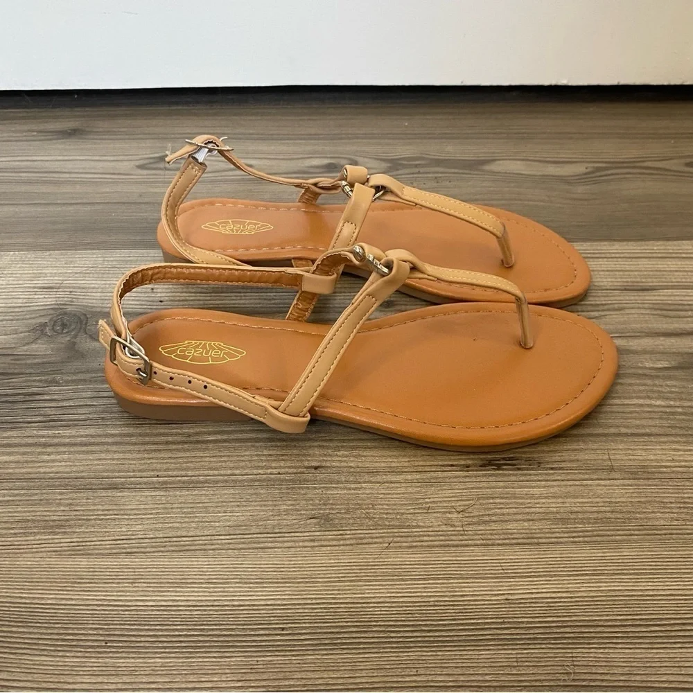 American Eagle Sandals and‎ Flats Bundle 6.5